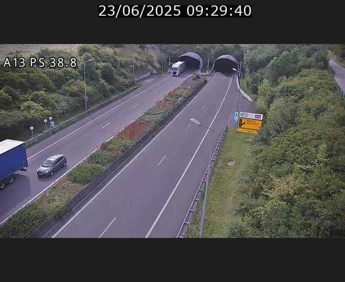 Webcam autoroute A13 à l'entrée ouest du tunnel Markusbierg à Schengen. Vue orientée vers Mondorf-les-Bains