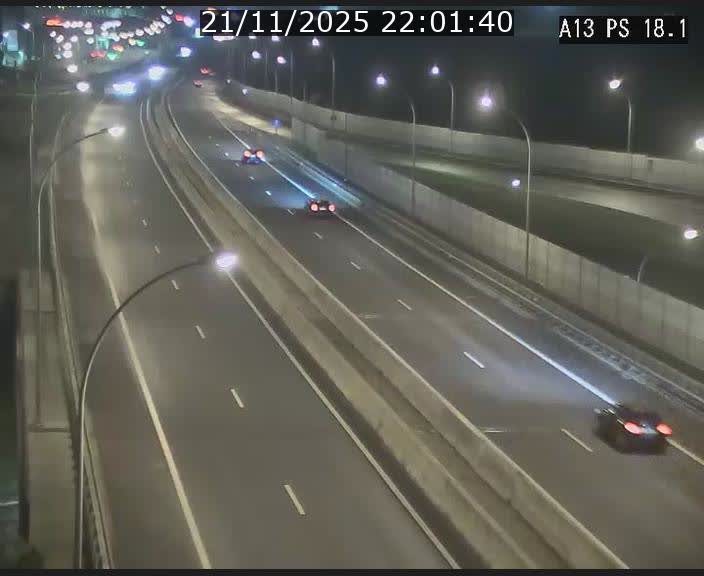 Traffic live webcam Luxembourg Dudelange - A13 direction Croix de Bettembourg - BK 18.1