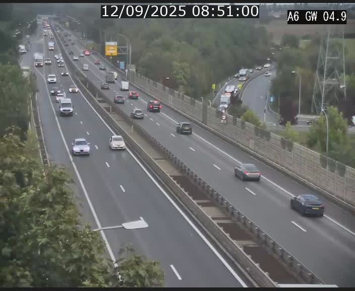 Traffic live webcam Luxembourg Croix de Cessange - A6 - BK 4.9 - direction Belgique