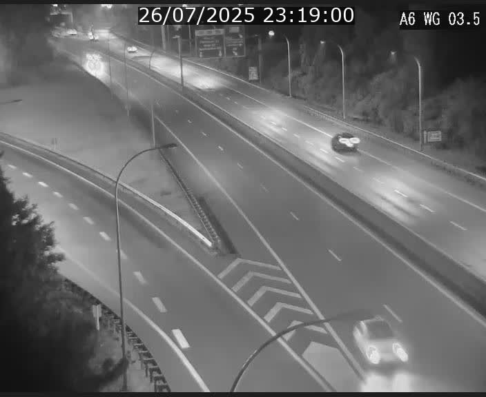 Traffic live webcam Luxembourg - Croix de Cessange - A6 - BK 3.5 - direction France/Allemagne