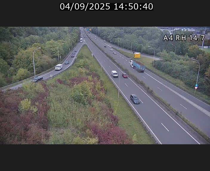 Traffic live webcam Luxembourg Jonction Lankelz - A4 - BK 14.7 - direction Luxembourg