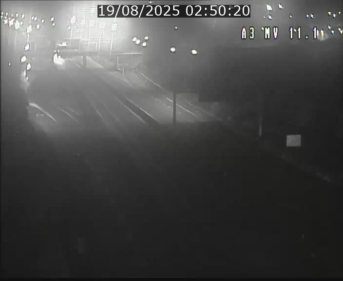 Traffic live webcam Luxembourg Croix de Bettembourg A3 - BK 11.1 - direction Luxembourg-ville