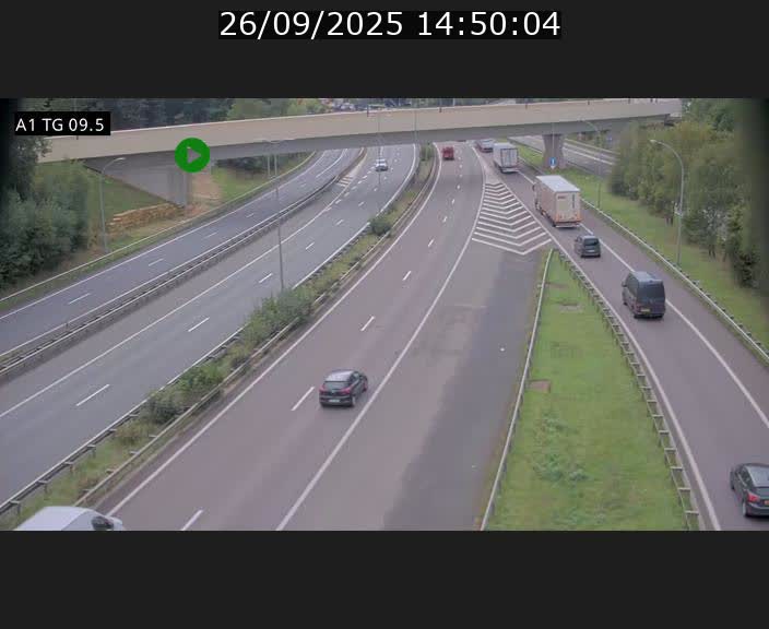 Traffic live webcam Luxembourg Jonction Grünewald - A1 direction Luxembourg-ville - BK 9.5