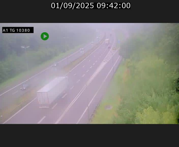 Traffic live webcam Luxembourg Senningerberg - A1 direction Luxembourg Kirchberg - BK 10.3