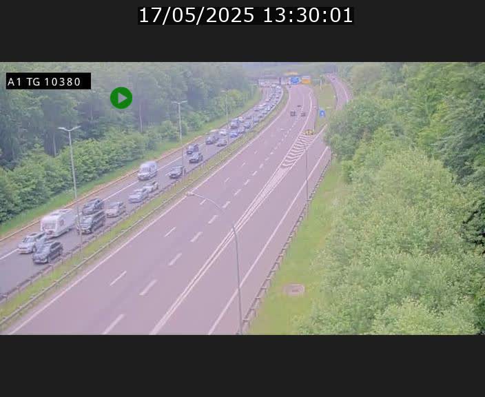 Traffic live webcam Luxembourg Senningerberg - A1 direction Luxembourg Kirchberg - BK 10.3