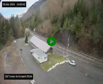 Webcam à l'entrée du tunnel du Somport, côté français, sur la N134, dans les Pyrénées, en direction de l'Espagne, à 1116 mètres d'altitude