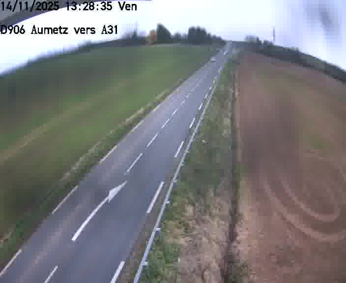 Webcam sur la D906 à Aumetz, juste après la fin de la D16. Vue orientée vers A30