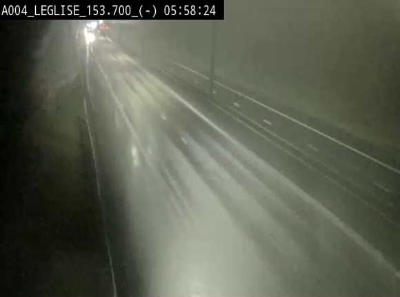 Webcam autoroute A4 (E411-E25) à Léglise, avant la jonction avec la N40. Vue orientée vers Bruxelles