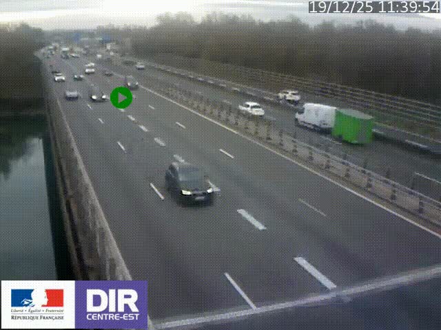 Caméra trafic à la jonction entre l'A46 (Rocade-est de Lyon) et l'A42 à hauteur de Vault-en-Velin en direction de Marseille