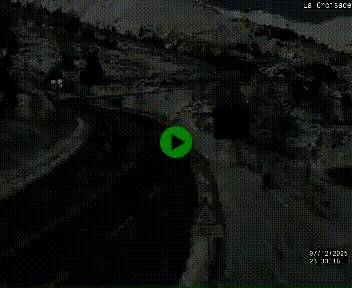 Webcam au carrefour de la croisade, à la jonction entre la N22 et la N320, avant le poste de douane franco-andorrane. Webcam à 1790 mètres d'altitude
