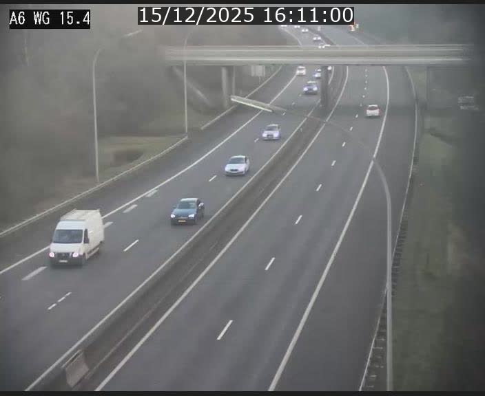 Traffic live webcam Luxembourg Capellen - A6 - BK 15.4 - direction Luxembourg/France/Allemagne