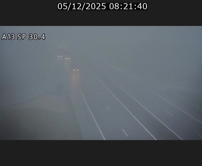 Traffic live webcam Luxembourg Altwies - A13 direction Luxembourg-ville - BK 30.4