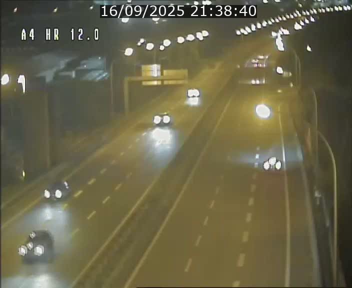 Traffic live webcam Luxembourg Jonction Foetz - A4 - BK 12.0 - direction Esch sur Alzette
