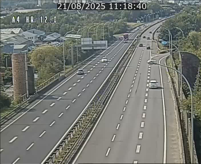 Traffic live webcam Luxembourg Jonction Foetz - A4 - BK 12.0 - direction Esch sur Alzette