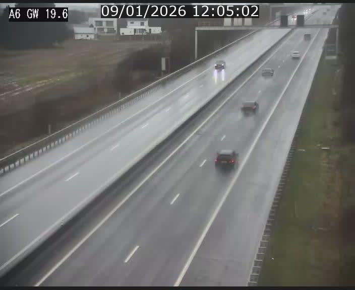 Traffic live webcam Luxembourg - Steinfort - A6 - BK 19.6 - direction Belgique