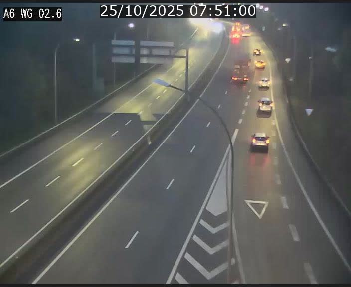Traffic live webcam Luxembourg Croix de Cessange - A6 - BK 2.6 - direction France/Allemagne