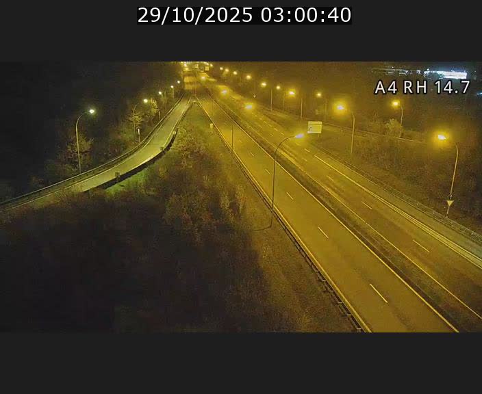 Traffic live webcam Luxembourg Jonction Lankelz - A4 - BK 14.7 - direction Luxembourg