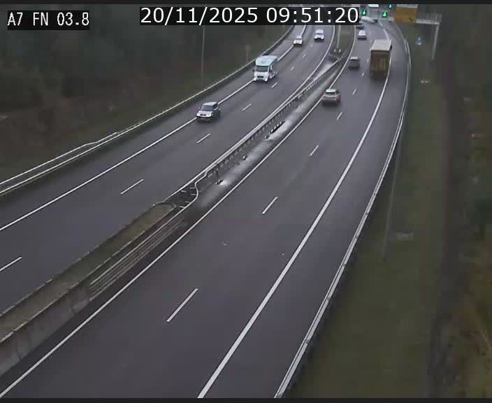 Caméra autoroute Luxembourg A7 - Passage à gibier Rëngelbour - direction Tunnel Stafelter