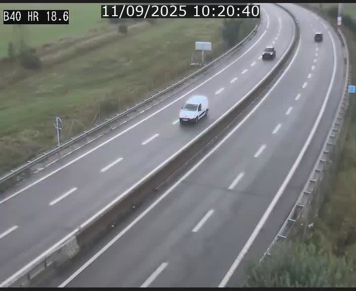 Webcam sur la route de liaison entre Micheville et Esch-Belval à la frontière entre le Luxembourg et la France. Vue orientée vers la Lorraine.