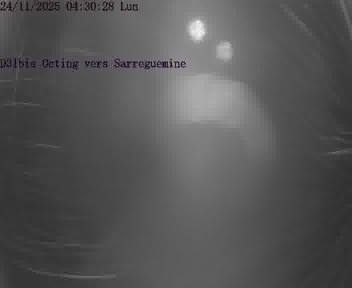 Webcam installée le long de D31bis (France) à Oeting, pointée vers Sarreguemines, utile pour suivre précisément les conditions de trafic.