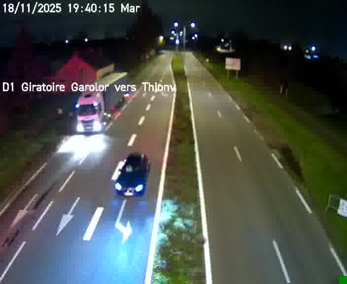 Webcam de surveillance sur D1 (France) à Ennery, cadrée vers Thionville, proposant une information routière utile aux déplacements quotidiens.
