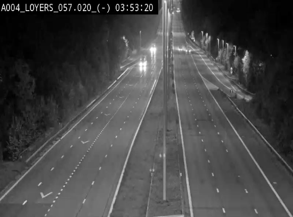 Webcam E411 au niveau du viaduc de Beez à Loyers, entre Champion et Warissoulx. Vue orientée vers Bruxelles