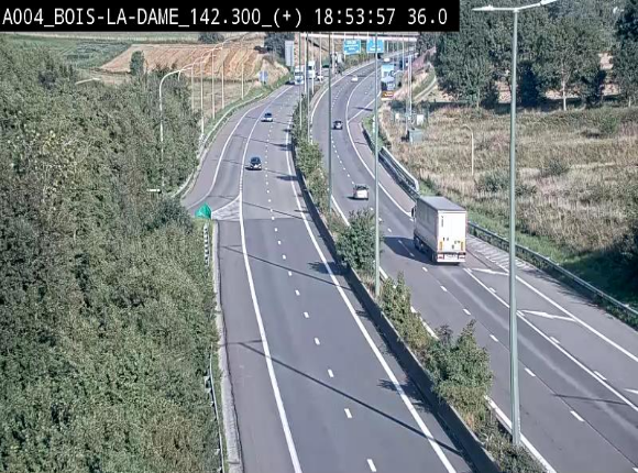 Webcam située entre la sortie 29 Neufchâteau et la jonction avec l'E25 en direction de Liège et Luxembourg