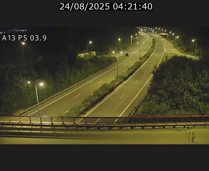 Traffic live webcam Luxembourg Differdange - A13 direction Esch-sur-Alzette - BK 3.9