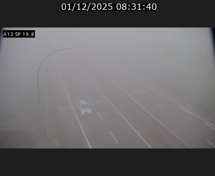 Traffic live webcam Luxembourg Croix de Bettembourg - A13 direction Esch-sur-Alzette - BK 19.8