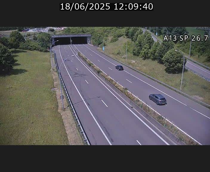 Traffic live webcam Luxembourg Frisange - A13 direction Luxembourg-ville - BK 26.7