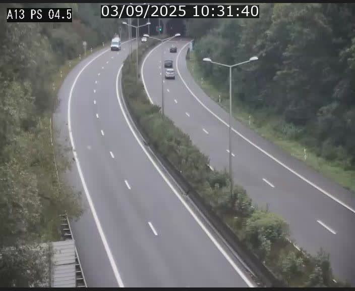 Traffic live webcam Luxembourg Differdange - A13 direction Esch-sur-Alzette - BK 4.5