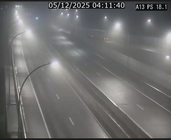 Traffic live webcam Luxembourg Dudelange - A13 direction Croix de Bettembourg - BK 18.1