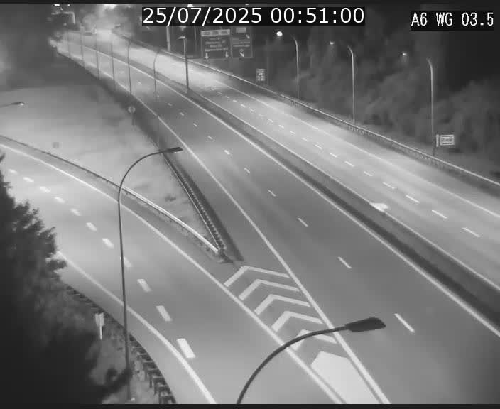 Traffic live webcam Luxembourg - Croix de Cessange - A6 - BK 3.5 - direction France/Allemagne