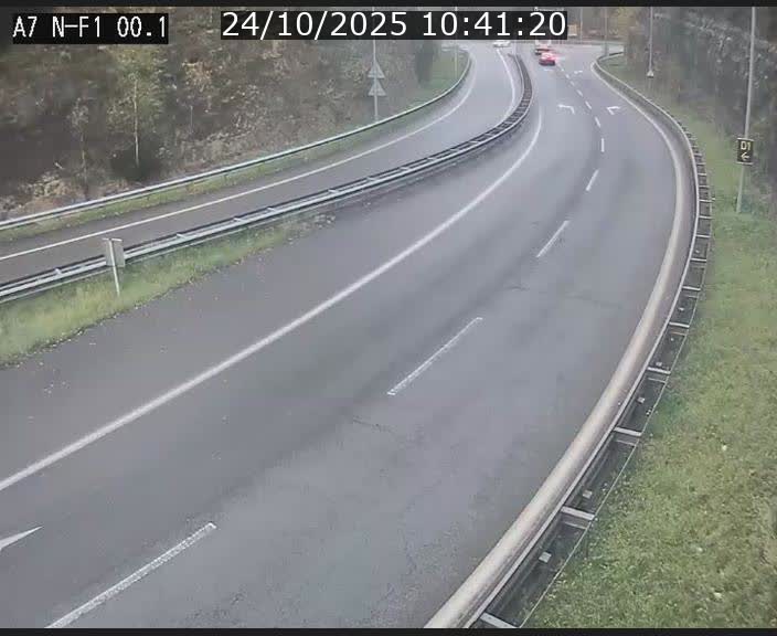 Webcam autoroute Luxembourg A7 située dans la sortie 1 Waldhof, vers la N11, avant le Tunnel Stafelter