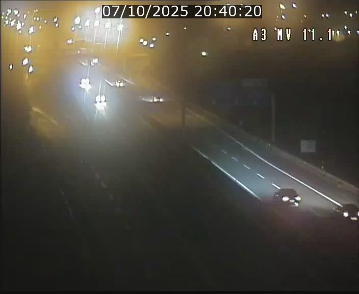 Traffic live webcam Luxembourg Croix de Bettembourg A3 - BK 11.1 - direction Luxembourg-ville