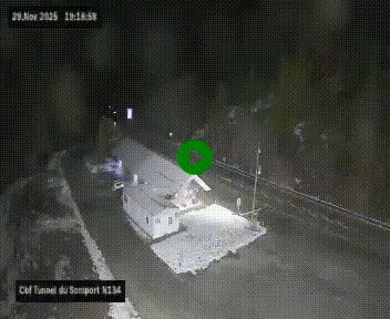 Webcam à l'entrée du tunnel du Somport, côté français, sur la N134, dans les Pyrénées, en direction de l'Espagne, à 1116 mètres d'altitude