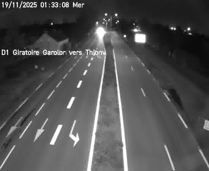 Webcam de surveillance sur D1 (France) à Ennery, cadrée vers Thionville, proposant une information routière utile aux déplacements quotidiens.