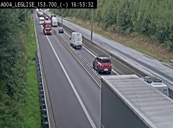 Webcam autoroute A4 (E411-E25) à Léglise, avant la jonction avec la N40. Vue orientée vers Bruxelles