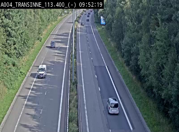 Caméra trafic E411 (A4) - Transinne direction Namur - BK 113.425