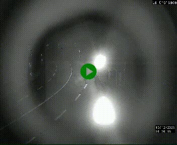 Webcam au carrefour de la croisade, à la jonction entre la N22 et la N320, avant le poste de douane franco-andorrane. Webcam à 1790 mètres d'altitude