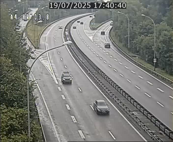 Webcam traffic A4 Luxembourg - BK 3.8 - Leudelange (direction Esch sur Alzette)