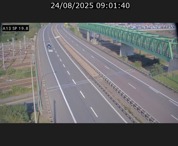 Traffic live webcam Luxembourg Croix de Bettembourg - A13 direction Esch-sur-Alzette - BK 19.8