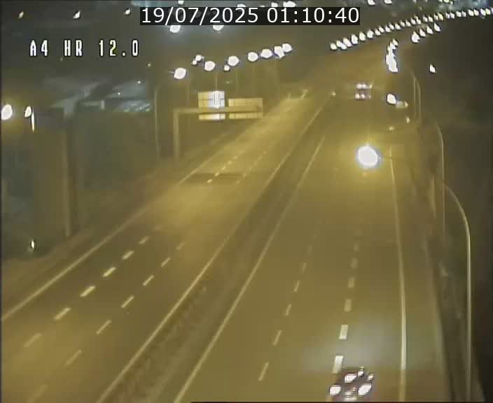 Traffic live webcam Luxembourg Jonction Foetz - A4 - BK 12.0 - direction Esch sur Alzette
