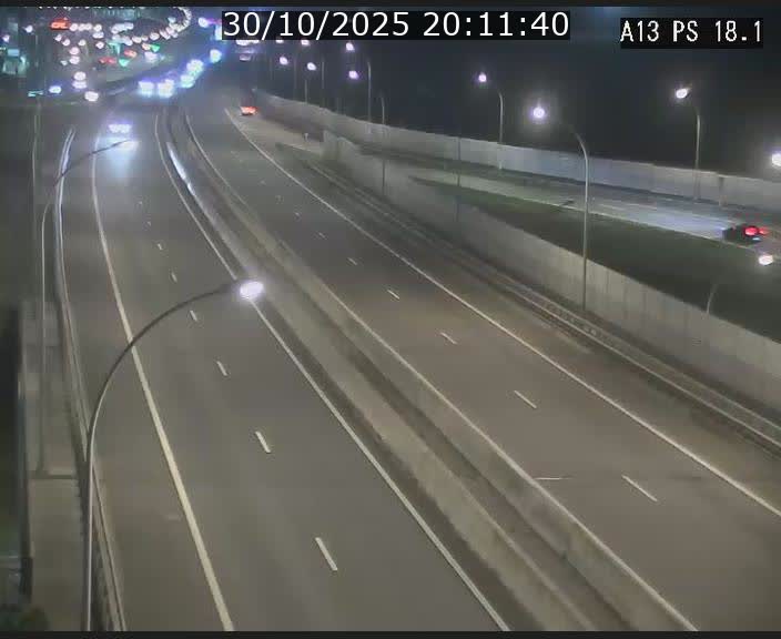 Traffic live webcam Luxembourg Dudelange - A13 direction Croix de Bettembourg - BK 18.1