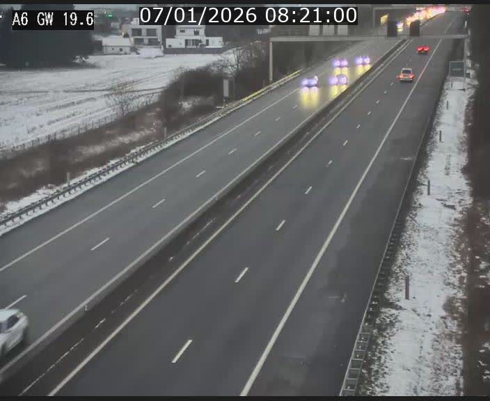 Traffic live webcam Luxembourg - Steinfort - A6 - BK 19.6 - direction Belgique