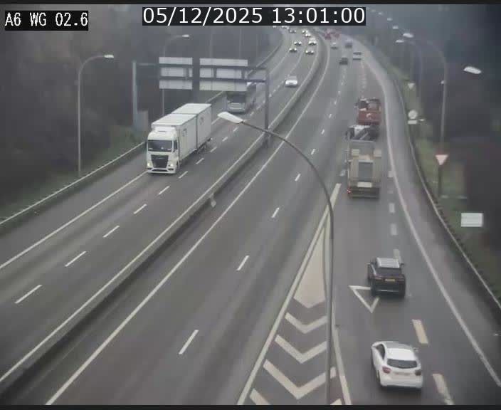 Traffic live webcam Luxembourg Croix de Cessange - A6 - BK 2.6 - direction France/Allemagne