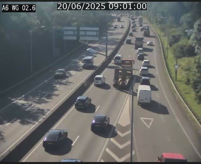 Traffic live webcam Luxembourg Croix de Cessange - A6 - BK 2.6 - direction France/Allemagne