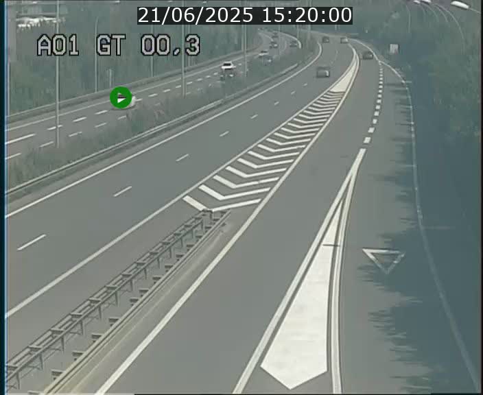 Traffic live webcam Luxembourg Croix de Gasperich - A1 direction Kirchberg - BK 0.3