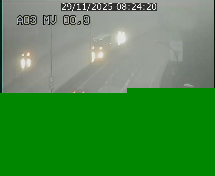 Traffic live webcam Luxembourg Croix de Gasperich - A3 - BK 0.4 - direction Luxembourg