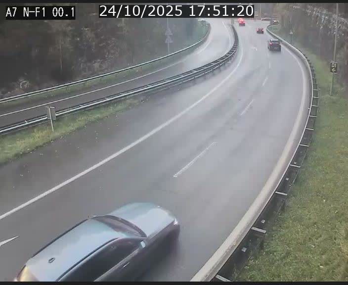 Webcam autoroute Luxembourg A7 située dans la sortie 1 Waldhof, vers la N11, avant le Tunnel Stafelter